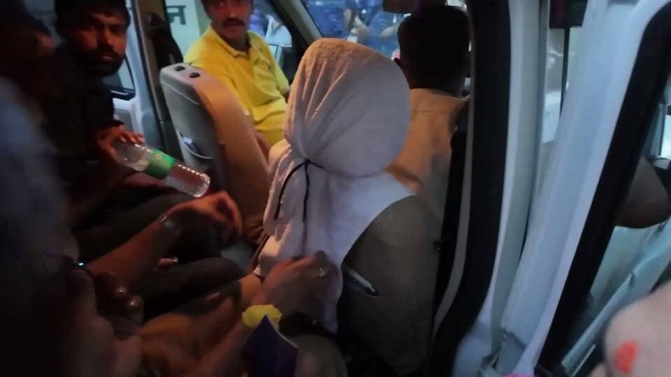 क्या पंजाब और कर्नाटक में भी CJP का विरोध प्रदर्शन देखने को मिलेगा?
कॉकरोच सौरभ और आशुतोष रांका……गाड़ी का दरवाज़ा बंद करके भाग निकले।
#Bharatcrimelivenews
#Souravdas #cockroachjantaparty #punjab
#ArvindKejriwal #NarendraModi