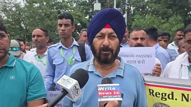 धर्मशाला: ATS और GPS के विरोध में एक बार फिर सड़कों पर उतरे व्यावसायिक ऑपरेटर्स ।
#himachalpradesh #dharmshala #ATS #sukhvinsinghsukhu