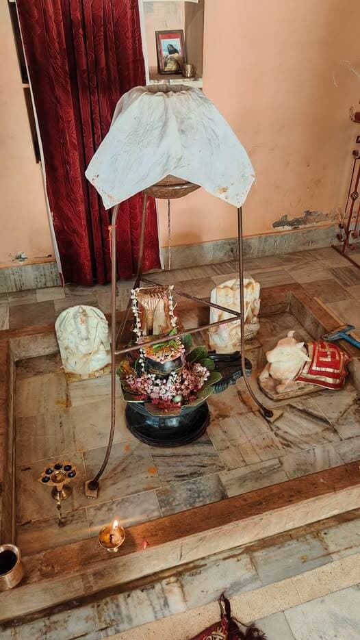 हर हर महादेव, जय भोलेनाथ....