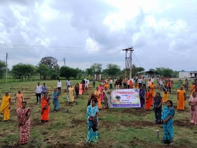 "एक पेड़ माँ के नाम" अभियान बना जनआंदोलन, छुईखदान की 107 ग्राम पंचायतों में एक साथ हुआ सघन वृक्षारोपण
ग्राम कोड़का में हुआ विकासखंड स्तरीय वृक्षारोपण कार्यक्रम का आयोजन
107 ग्राम पंचायतो मे 4 हजार से ज्यादा पौधारोपण किया गया
#kcgdistrict
#kcgcollector