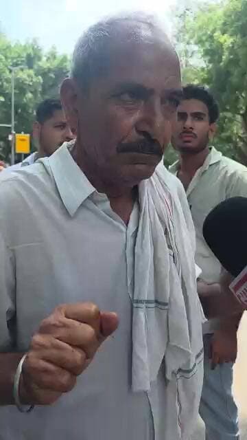 70 साल के बुजुर्ग ने बताया मोदी जी प्रधानमंत्री कैसे बने? #DelhiProtest