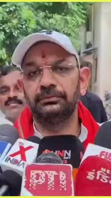 संजीव बालियान आवास हंगामे पर बोले सपा विधायक पंकज मलिक कहा टकराव नही बातचीत से निकले समाधान#breaking