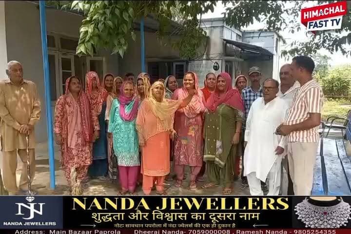 "8 दिन से पानी के लिए तरसे लोग, विभाग अब भी बेसुध"
"पीने के पानी का गहराया संकट, ग्रामीणों में बढ़ा रोष"
बडूखर,रिपोर्ट अश्विनी चौधरी
#BreakingNews #WaterCrisis #DrinkingWater #HimachalNews #PahadiNews #HimachalFast #WaterShortage #PublicIssue #ViralNews #LatestNews #HimachalPradesh #HindiNews