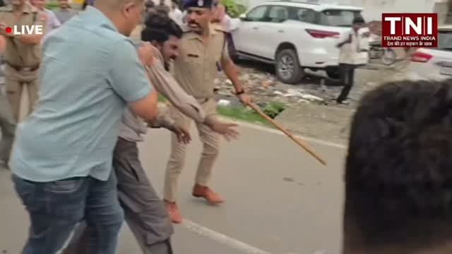 रुद्रपुर गैंगरेप: चौबीस घंटे के भीतर पुलिस मुठभेड़ में दरिंदे पस्त, पैर में गोली लगते ही ढीली हुई हेकड़ी!
Trand News India
#rudrapurnews #encounter #viral #news #breakingnews