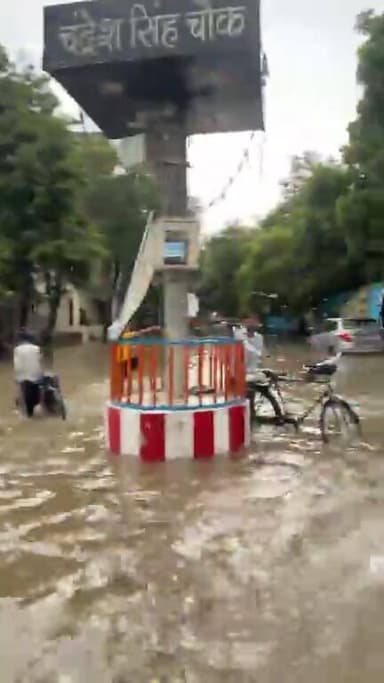 BJP सरकार ने UP के कानपुर नगर का सबसे ज्यादा विकास किया है इतना विकास हुआ है कानपुर का कि हर गली मुहल्ले और रोड़ में गंगा बह रहा है लोग बीजेपी सरकार का बहुत बहुत धन्यवाद कर रही हैं
#कानपुरनगर #बीजेपीसरकार #NewsUpdate #NewsAlert #ब्रेकिंग #न्यूज़ #Update #नगर_निगम #प्रमिला_पाण्डेय #जिला_अधिकारी