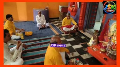 गुरु पूर्णिमा पर भक्तिमय हुआ रैपुरा: गायत्री प्रज्ञा मंडल में गूंजे मंत्र, महायज्ञ में श्रद्धालुओं ने दी आहुतियां