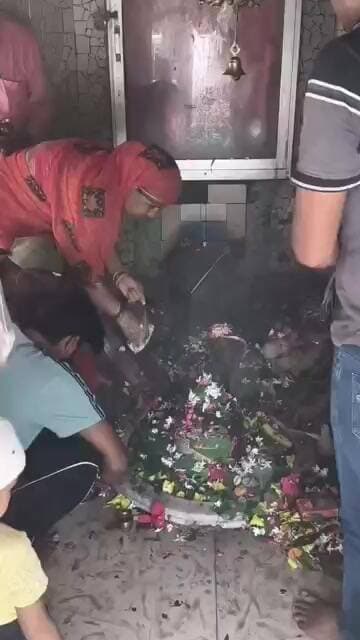 सावन की शुरुआत पर शिवालयों में आस्था का सैलाब, सिद्धेश्वर नाथ मंदिर में श्रद्धालुओं ने किया जलाभिषेक