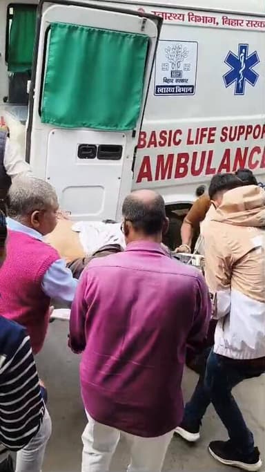 समस्तीपुर जिले के कर्पूरी ग्राम में होने वाले कर्पूरी जयंती समारोह की तैयारी को लेकर जिला सिविल सर्जन डॉक्टर एस के चौधरी जिला अधिकारी एवं अन्य अधिकारियों के साथ कर्पूरी ग्राम में निरीक्षण कर रहे थे। इस दौरान वे चक्कर खाकर गिर पड़े हालांकि कर्पूरी ग्राम प्राथमिक स्वास्थ्य केंद्र के डॉक्टर एवं अन्य लोगों ने उन्हें सीपीआर देने का प्रयास किया उसके बाद सदर अस्पताल लाया गया सदर अस्पताल से बेहतर इलाज के लिए मेडिकाना हॉस्पिटल में भर्ती कराया गया। जहां देर शाम डॉक्टर ने उन्हें मृत घोषित कर दिया मृत सिविल सर्जन हजारीबाग के रहने वाले थे और 1993 में चाइल्ड स्पेशलिस्ट के रूप में सदर अस्पताल में पदस्थापित हुए थे। 2022 में जिला सिविल सर्जन के पद पर वह पदस्थापित हुए।