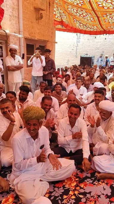 बालेसर में कांग्रेस पार्टी की बैठक आयोजित