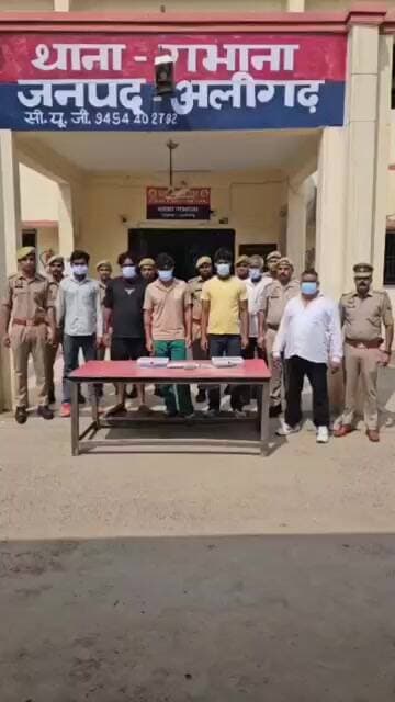 #गभाना गोरना रसीदपुर गोली कांड में दो महिलाओं सहित 9 आरोपित गिरफ्तार