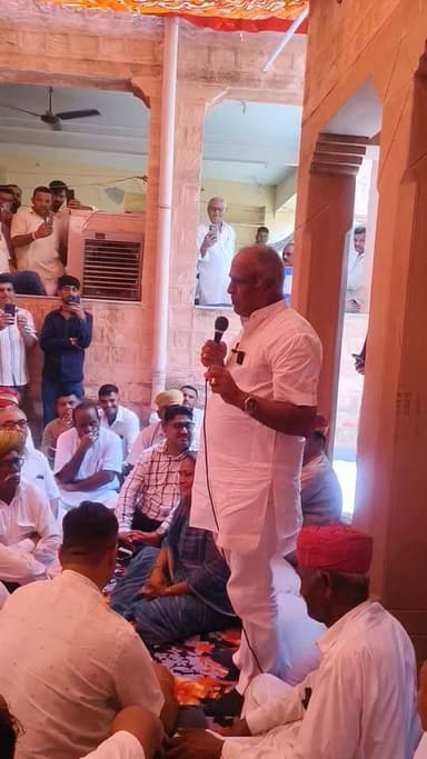 पंचायती राज और निकाय चुनावों को लेकर कांग्रेस क्या बना रही रणनीति, पीसीसी सदस्य उम्मेद सिंह राठौड़ क्या बोले सुनिए....