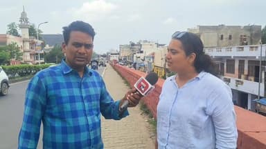 🚨 27 घंटे से पानी की टंकी पर डटे छात्र नेता! आमरण अनशन शुरू 🚨
"पानी खत्म, अन्न-जल बंद... फिर भी प्रशासन खामोश!" 💧❌
जयपुर (टोंक फाटक) में राजस्थान यूनिवर्सिटी के छात्र नेता छात्रसंघ चुनाव की बहाली और युवाओं पर हुए लाठीचार्ज के विरोध में पिछले 27 घंटे से ज्यादा समय से पानी की टंकी पर बैठे हैं।
📌 मुख्य बातें:
🚫 खाने-पीने का पानी तक समाप्त, स्थिति गंभीर।
🗣️ छात्र नेता वियोना जाट का सवाल— "जो नेता छात्र राजनीति से निकले, वे आज खामोश क्यों हैं?"
⚡ चेतावनी: मांगें पूरी न होने पर टोंक रोड जाम और आमरण अनशन शुरू होगा!
क्या सरकार सुनेगी युवाओं की आवाज़? 📢
#StudentElection #JaipurProtest #RajasthanUniversity #StudentRights #jagattaknews