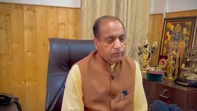 ब्रेकिंग कुल्लू
आनी उपमंडल के रानाबाग
आनी क्षेत्र के स्त्रीरोग विशेषज्ञ चिकित्सक एवं एक बहुत ही देओरी सड़क में पहाड़ी से कार पर चट्टान गिरने से हुआ हादसा
हादसे में स्त्री रोग विशेषज्ञ ब्रिज ठाकुर और उनकी पत्नी की हुई मौत 1 व्यक्ति गंभीर घायल
सड़क हादसे से क्षेत्र में शोक की लहर
पुलिस ने शव कब्जे मवं लिया पोस्टमार्टम के लिए शव के लिए नजदीक अस्पताल में पहुंचाया