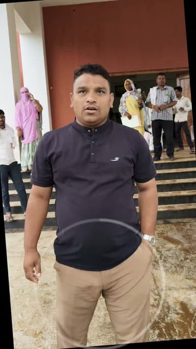 धारणी तहसील की बड़ी कार्रवाई!
सेतु केंद्र पर लगा "सील वाला ताला"...! 🔒
डोमिसाइल प्रमाणपत्र के नाम पर ₹35 से ज़्यादा किसने वसूले?
कौन-सा सेतु केंद्र है?
कितनी हुई वसूली?
पूरा खुलासा... पूरे तथ्यों के साथ... बहुत जल्द!
बने रहिए — MALIK SHEIKH DHARNI के साथ।