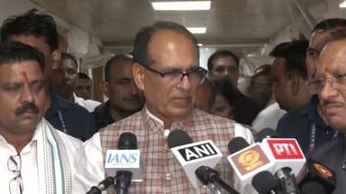 किसानों के लिए बड़ी सौगात: PM किसान सम्मान निधि योजना अगले 5 वर्षों तक जारी, ₹3.15 लाख करोड़ होंगे खर्च
#PMKisan #KisanSammanNidhi #Farmers #ShivrajSinghChouhan #NarendraModi BJP Madhya Pradesh Hemant Khandelwal Shivraj Singh Chouhan