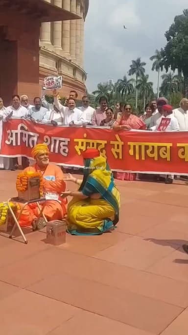 साधु बनकर संसद पहुंचे पप्पू यादव