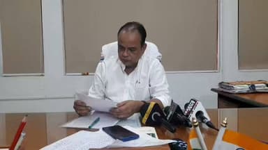 स्वास्थ्य मंत्री इरफान अंसारी