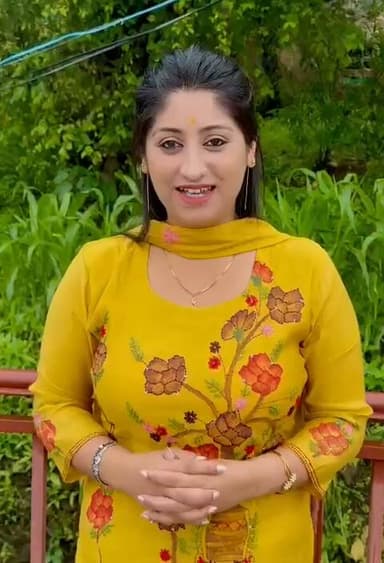 मिंजर मेले की सातवीं 1 अगस्त की सांस्कृतिक संध्या में पहाड़ी गायिका पूनम भारद्वाज मचाएगी धमाल