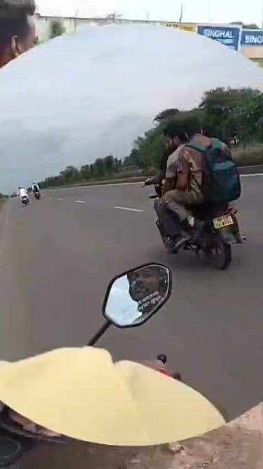 राजस्थान की ANTF टीम ने ऑपरेशन सौम्यकूल के दौरान राजस्थान से फरार 25 हजार के इनामी आरोपी सोहेल उर्फ साहिल निवासी लदूना जिला मंदसौर को इंदौर से दबोचा,साहिल मध्यप्रदेश से राजस्थान में नशे की खेप सम्पलाय करता था,राजस्थान के फलोदी में पकड़ाई स्मैक के मामले में लंबे समय से था फरार