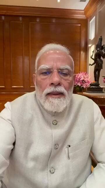 "PM मोदी का बड़ा दिल! जंतर-मंतर विवाद पर बोले— 'ये बच्चे हमारे हैं, मैं इन्हें माफ़ करता हूँ'"।