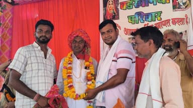 खान एवं भू-विज्ञान विभाग, भरतपुर में सहायक कर्मचारी के पद पर कार्यरत यादराम वर्मा शुक्रवार 31 जुलाई 2026 को राजकीय सेवा से सेवानिवृत्त हो गए। इस अवसर पर उनके परिजनों की ओर से एक कार्यक्रम रखा गया। 1 अगस्त 2026 (शनिवार) को उनका सम्मान समारोह में सम्मानित किया गया।