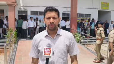 मौदहा तहशील में हुआ समाधान दिवस का आयोजन, डीएम बोले.....
District Magistrate Hamirpur up