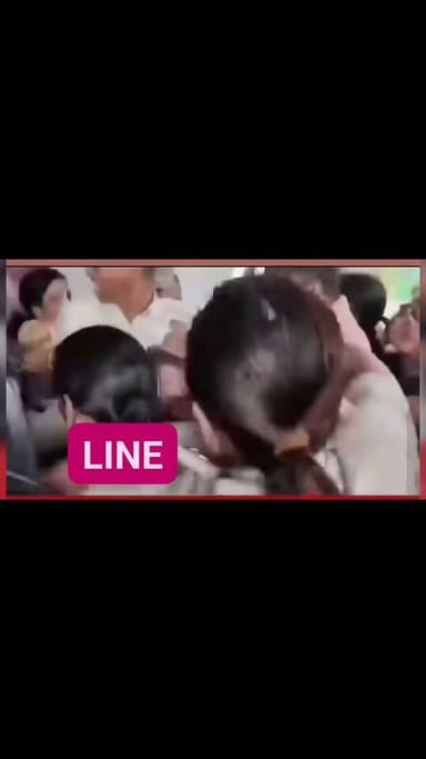 देश के कॉकरोच युवाओं को गटर की पैदाइश बताने पर हमारी देश की शेरनियों ने कंगना रनौत का किया इलाज आप भी कमेंट करके इसके बारे में कुछ लिखो....