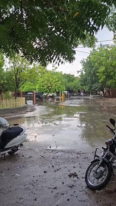 बाड़मेर में बारिश।