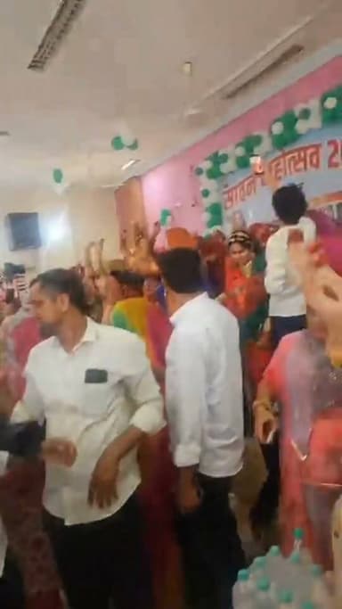 तेजाजी के नाचो नाचो गाने पर मुन्नी गोदारा व प्रमिला चौधरी का डांस वायरल!! 😢😊☺️
#भोपालगढ़ #bhopalgarh #jodhpur
Pramila Choudhary Chinu Choudhary Sharda Choudhary Munni Devi Godara