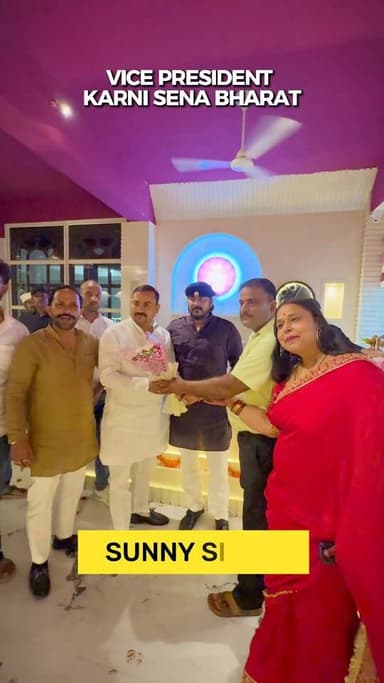 ✨ बाराबंकी में The Sugar Cube का भव्य शुभारंभ सूफी नाइट के साथ संपन्न हुआ। शानदार म्यूजिक, प्रीमियम वाइब्स और बेहतरीन माहौल ने सभी का दिल जीत लिया। ❤️
📍Patel Tiraha, Near Hero Showroom, Arcade Market 2nd Floor, Barabanki.
#TheSugarCube #Barabanki #SufiNight #GrandOpening #BarabankiEvents