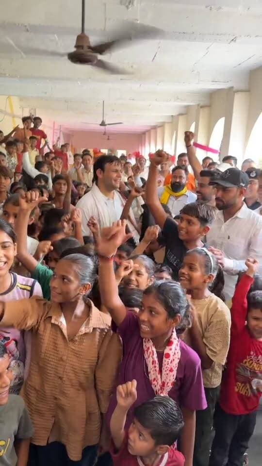 गांव थंथरी में शिलान्यास एवं उद्घाटन कार्यक्रम, खेल राज्य मंत्री गौरव गौतम करेंगे विकास कार्यों की सौगात
#GauravGautam #Thanthri #PalwalNews #HaryanaDevelopment #ShilanyasProgram