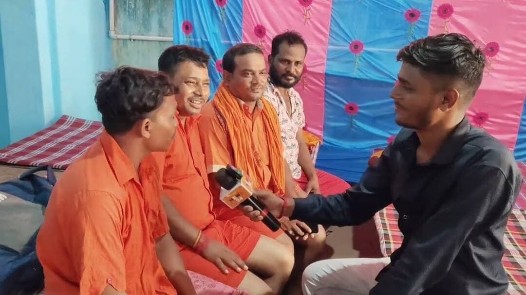 18 साल से ओडिशा से बाबा धाम आ रहे श्रद्धालु, सुनिए तब और अब का सफर#BabaDham #ShravaniMela #Odisha