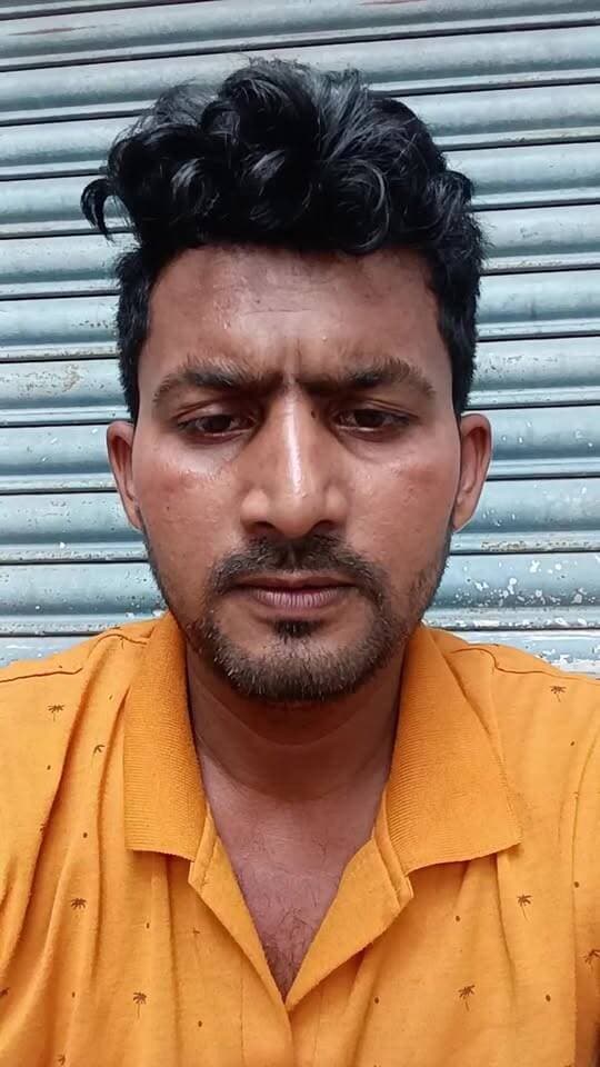 हाजीपुर में मिला लोहे का बंद #सरकारी बॉक्स, #पुलिस ले गई थाने पड़ताल में जुटी..।
#hajipur #vaishali #youngindianews #DM #निर्वाचन #चुनाव #विकास