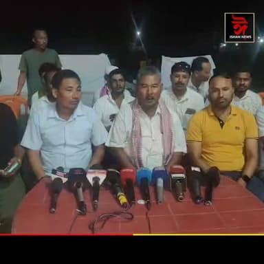 চিৰাঙৰ বিজনীত ১২ ঘণ্টীয়া বন্ধৰ আহ্বান । UPPL ৰ উপ-সভাপতি তথা বিজনী ক্ৰীড়া সন্থাৰ যুটীয়া সম্পাদক জীৱানন্দ বসমুতাৰী (ৰাজু) হ/ত্যাকা/ণ্ডৰ উচিত ন্যায়ৰ দাবীত অহা ৪ আগষ্ট, মঙলবাৰে বিজনী ক্ৰীড়া সন্থা আৰু বিভিন্ন ছাত্ৰ সংগঠনৰ উদ্যোগত ১২ ঘণ্টীয়া বিজনী মহকুমা বন্ধৰ আহ্বান জনোৱা হৈছে।