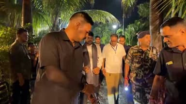 शिव गंगा महाआरती का विहंगम दृश्य, पहुंचे धनबाद महापौर