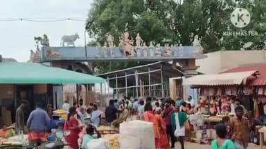மாயனூர் காவிரி ஆற்றில் பொதுமக்கள் சாமி தரிசனத்தில் ஈடுபட்டனர்