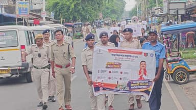 পশ্চিমবঙ্গ সরকারের পরিবহন দপ্তরের উদ্যোগে, গঙ্গাসাগর কোস্টাল থানার আয়োজনে। "নিরাপদ রাস্তা নিরাপদ পশ্চিমবঙ্গ" স্লোগানকে সামনে রেখে পথ নিরাপত্তা সপ্তাহ ২০২৬ পালন।।
#gangasagar #gangasagarcoastalps #sundarbanpolice #savedrive
গঙ্গাসাগর বেলাভূমি.com