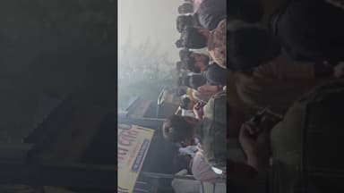 नर्मदापुरम के तारहाते पर यूनियन बैंक के पास दुकान में लगी आग..#नर्मदापुरम #highlights #follow