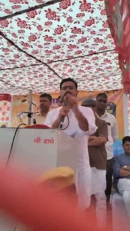 आज परबतसर के मिठड़ी में मंत्री की मौजूदगी में कांग्रेस विधायक रामनिवास गावड़िया का भाषण चर्चा का विषय बन गया।
Ramniwas Gawriya