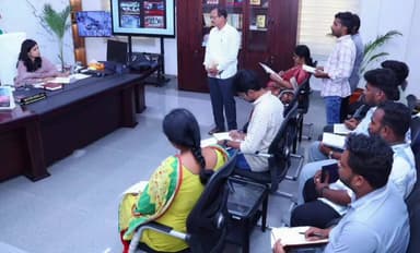సిరిసిల్ల: ఆయిల్ పామ్ సాగు లక్ష్యాన్ని చేరుకోవాలి:రాజన్న సిరిసిల్ల జిల్లా కలెక్టర్ గరిమా అగ్రవాల్