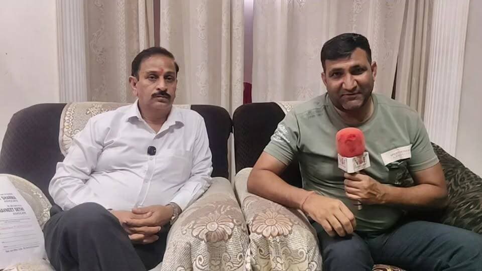 जानिए आखिर किस बात को लेकर हुआ था पुलिस और वकीलों के बीच विवाद
#knowledge
#dispute
#police