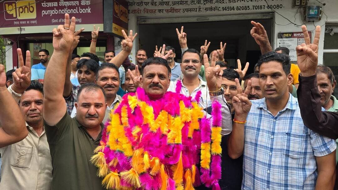 सीडी कोआपरेटिव सोसाइटी पडोह जोन से लाल सिंह शर्मा 212 मतों से विजय घोषित