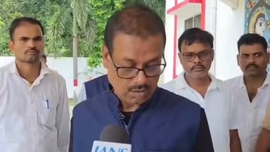 बिहार के Araria में निगरानी की बड़ी कार्रवाई, 50,000 की रिश्वत लेते GM को पकड़ लिया... |