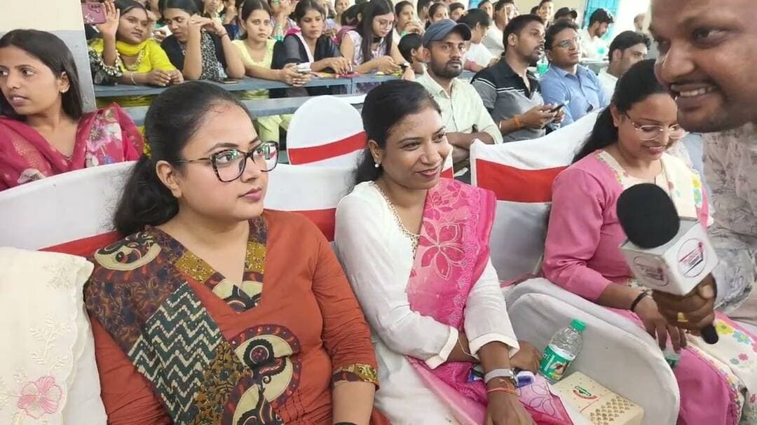 BPSC पास कर अधिकारी बनी रोशन आनंद सर के छात्रों ने क्या कुछ कहा 🤔 #trendingnews