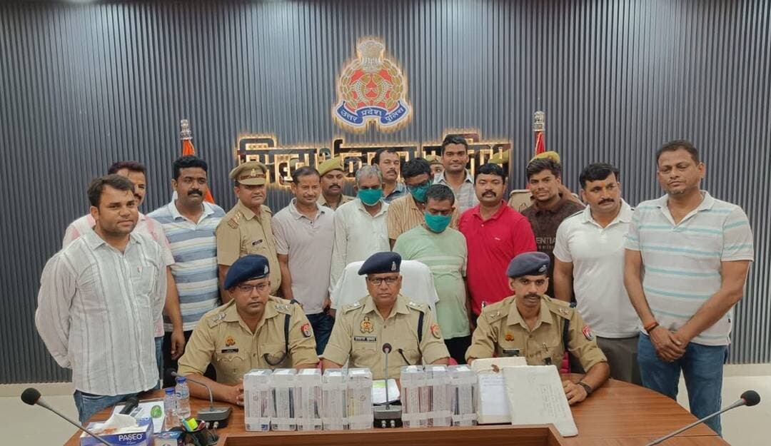नकली शराब बनाने वाले गिरोह को पुलिस ने फिर किया गिरफ्तार