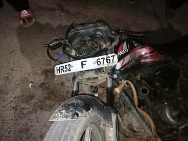 पलवल हुडा चौक पर भयानकर एक्सीडेंट !
.
.
.
.
.
#sarvodaytv #palwal #nightout #palwalnews #RoadAccident