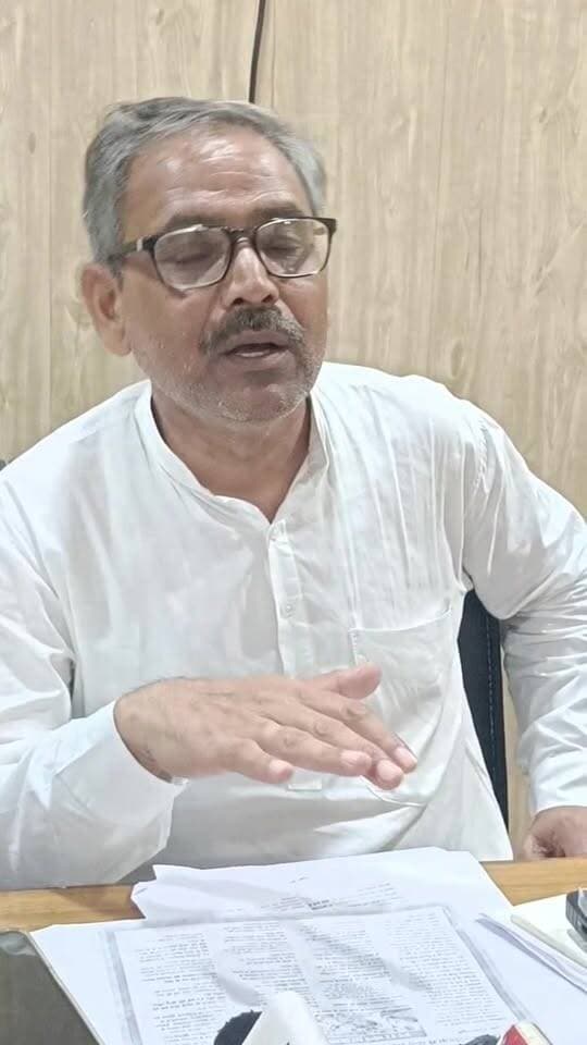 भिवानी: मंत्री अनिल विज से बातचीत के बाद HPC SC/ST & BC कर्मचारी यूनियन के राज्य प्रधान विजेंद्र बराड़ की प्रेस कांफ्रेंस लाइव #bhiwani #bijli #live #AnilVij