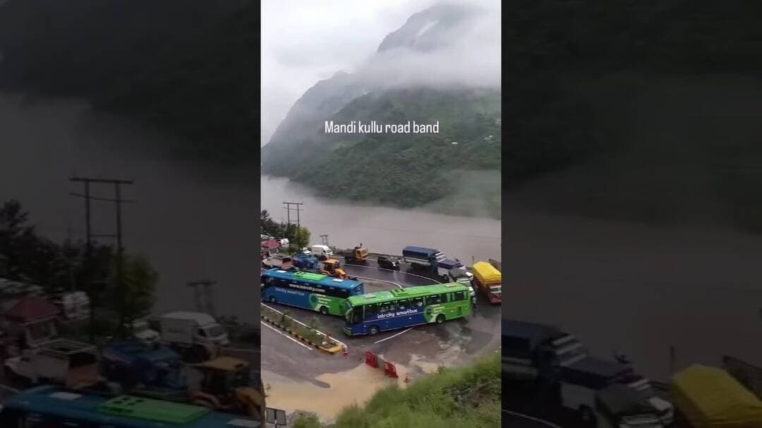 Kullu Manali#viral #viralvideo #viralshorts #follow #viralreels #followme #himachal #himachalnews