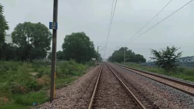 सोनीपत: सोनीपत के गन्नौर में ट्रेन की चपेट में आने से 24 वर्षीय युवक की मौत, मामला संदिग्ध