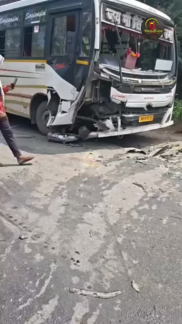 संघरी घाटी में बस व टाटा नेक्सन कार के बीच टक्कर कई घायल...